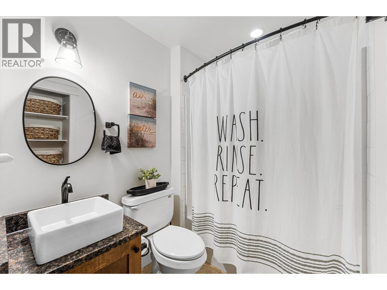 201 2470 Tuscany Drive, West Kelowna