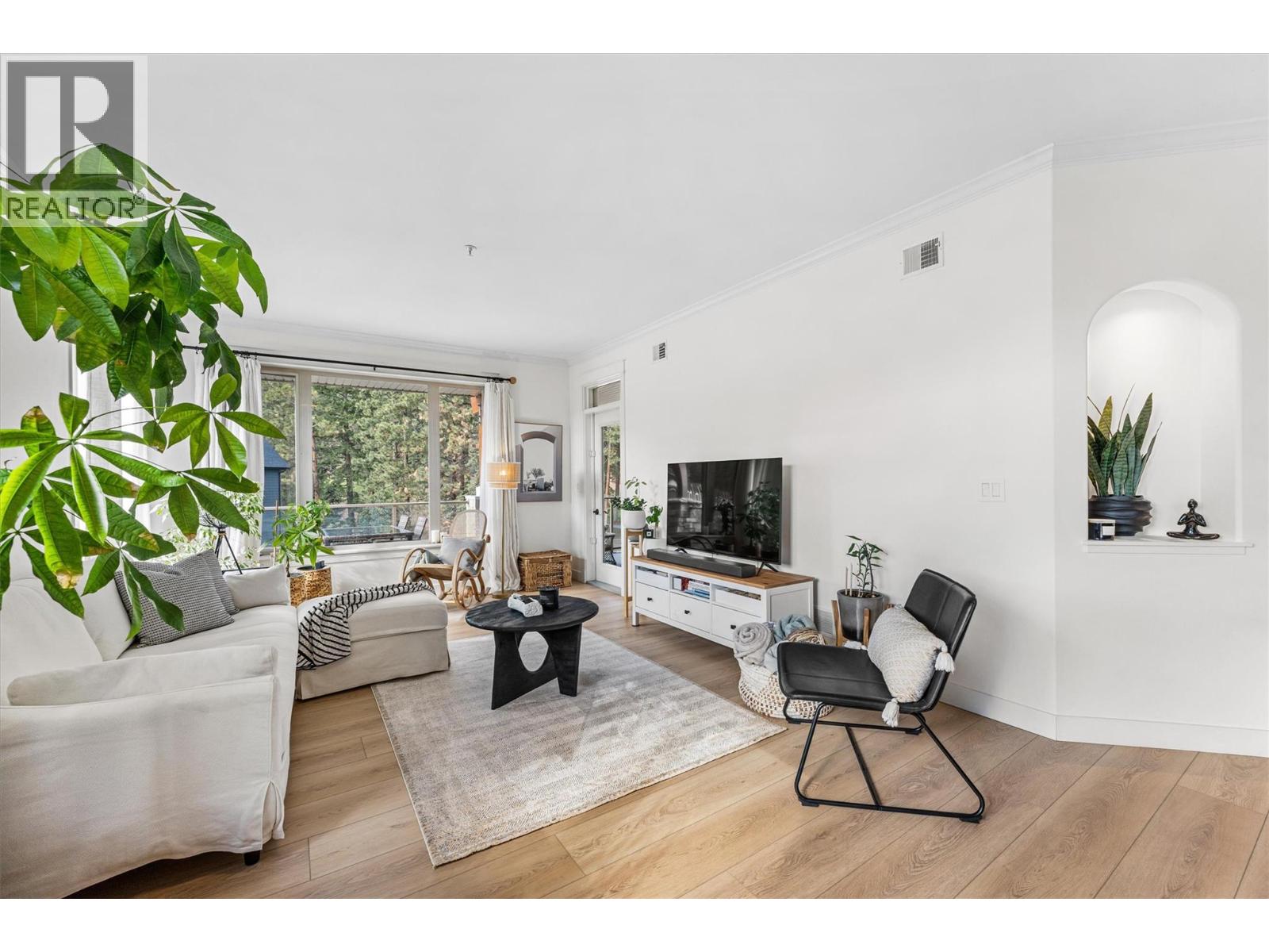 201 2470 Tuscany Drive, West Kelowna