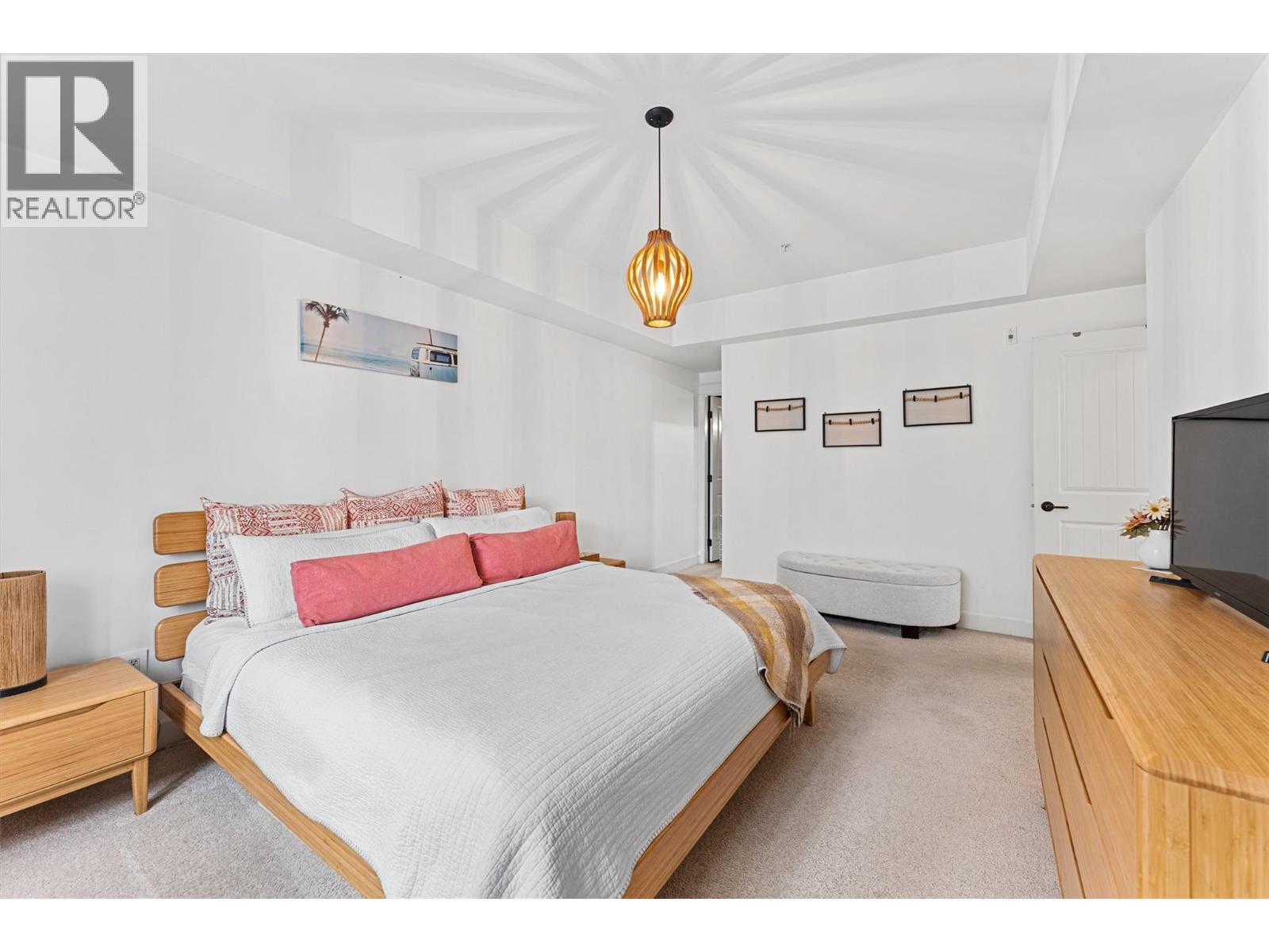 201 2470 Tuscany Drive, West Kelowna