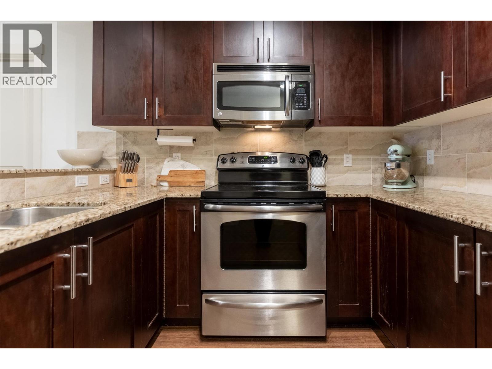 1330 Whitewood Crescent Unit# 104, Sparwood