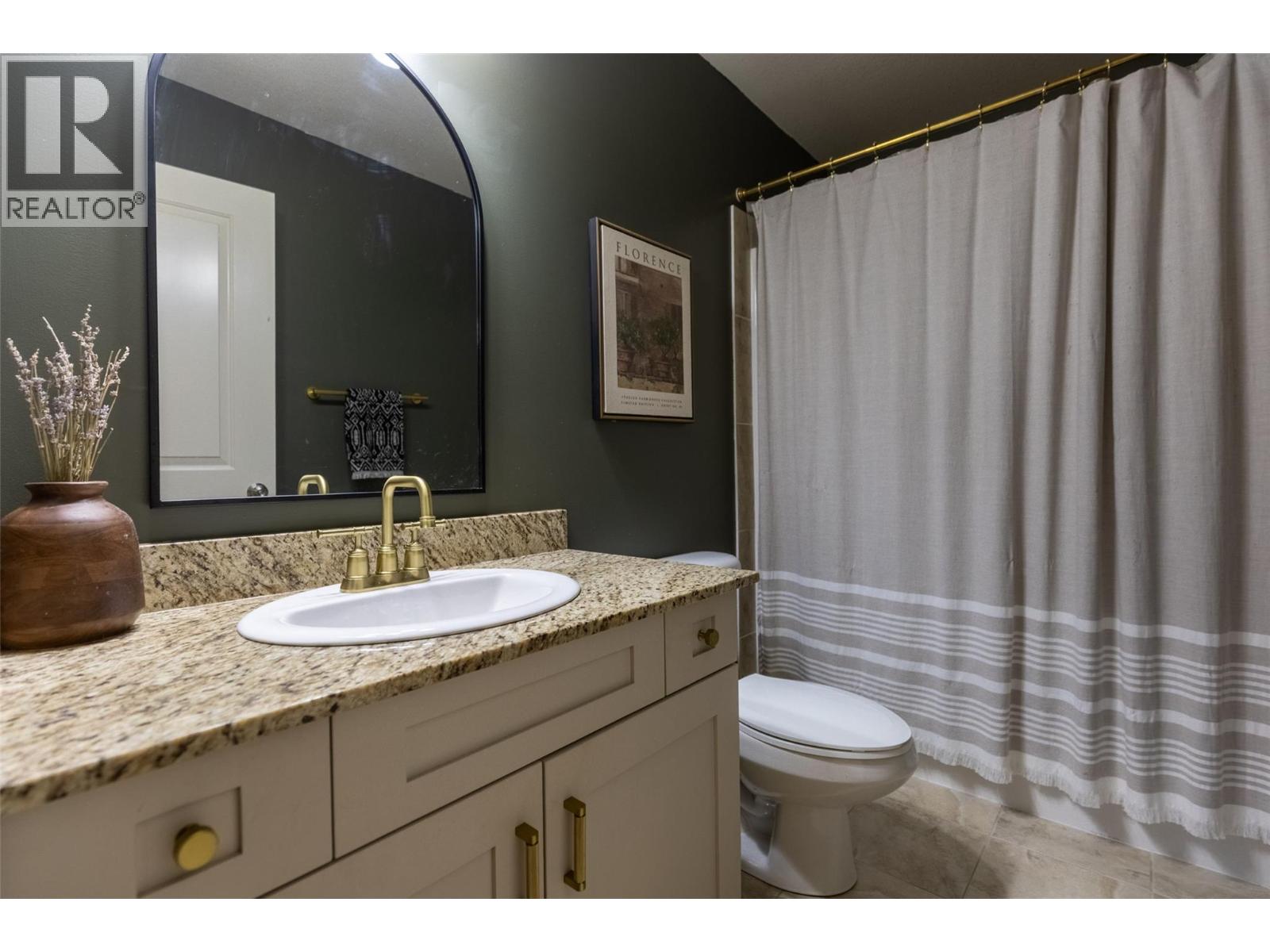 1330 Whitewood Crescent Unit# 104, Sparwood