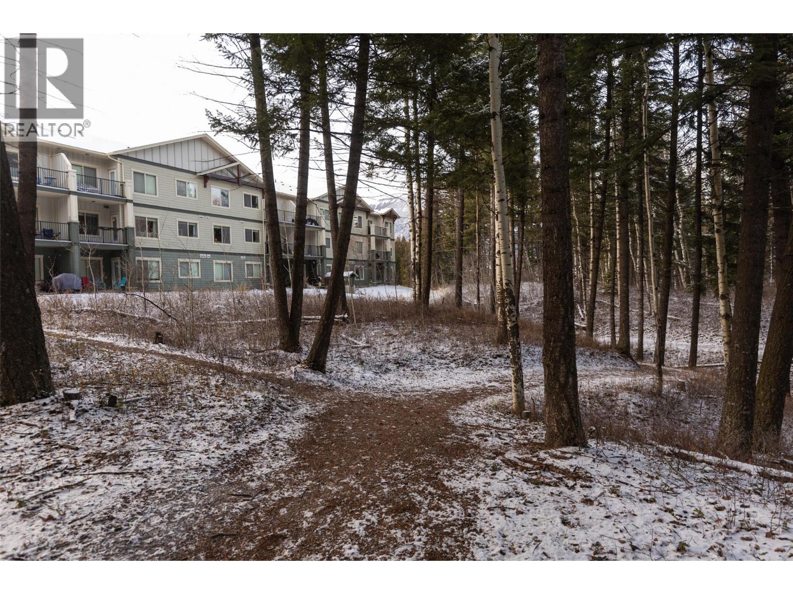 1330 Whitewood Crescent Unit# 104, Sparwood