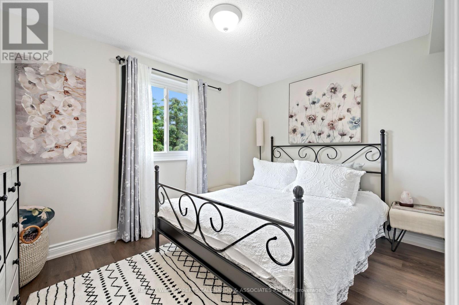 Single Family House for Sale in  WALLACE DRIVE Barrie (Northwest) 