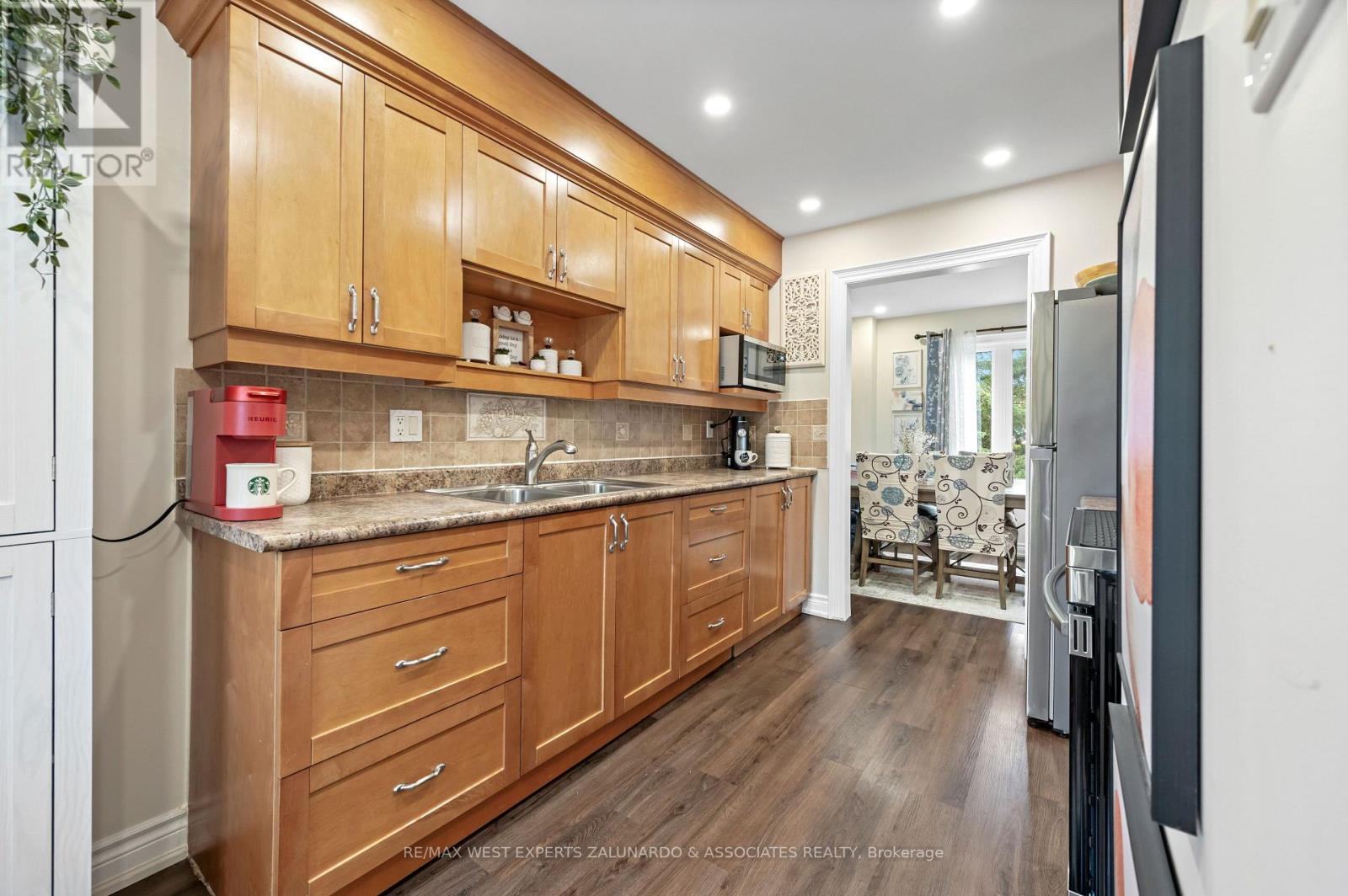 Single Family House for Sale in  WALLACE DRIVE Barrie (Northwest) 