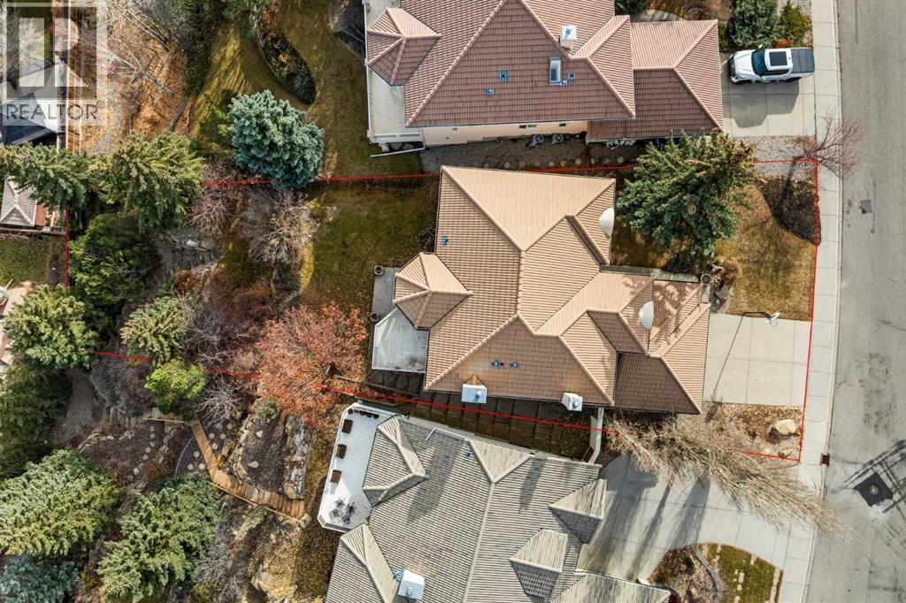 Single Family House for Sale in  Signature Way SW Signal Hill Calgary 