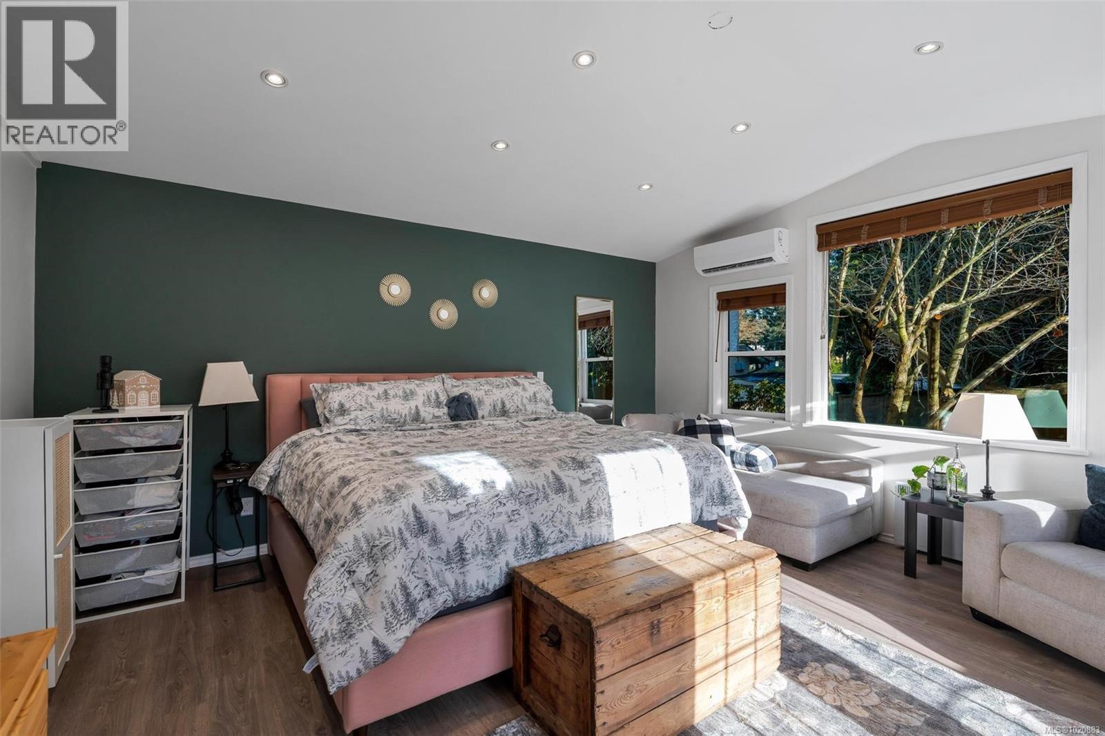  2260 Sooke Road, Colwood