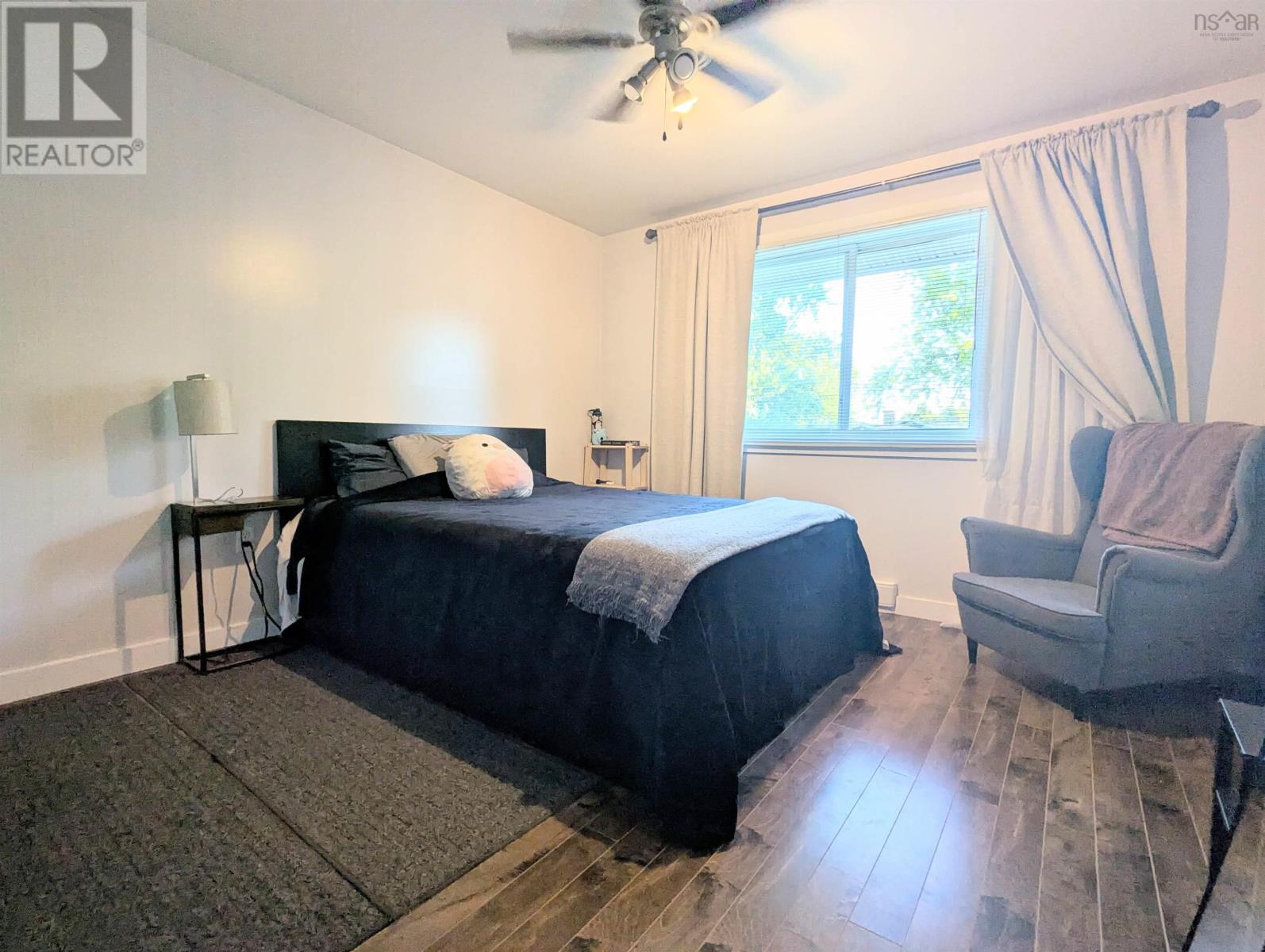 Property 20 of 21 of 7 Muriel Avenue