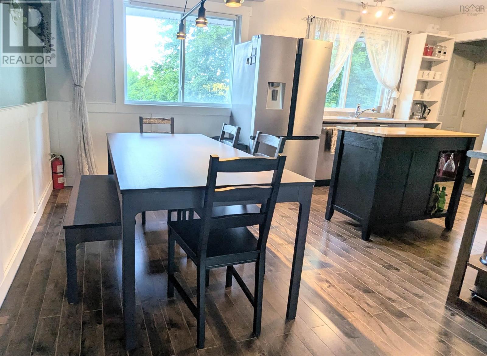 Property 15 of 21 of 7 Muriel Avenue