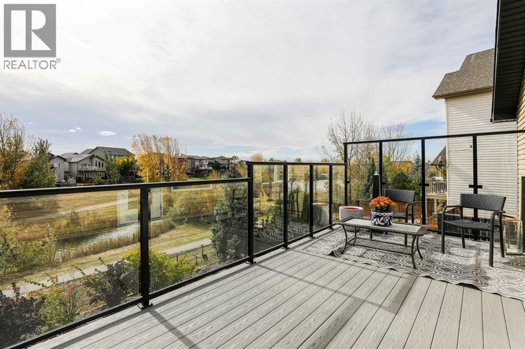 Single Family House Bi-level for Sale in  Mt Sunburst Crescent W Sunridge Lethbridge 