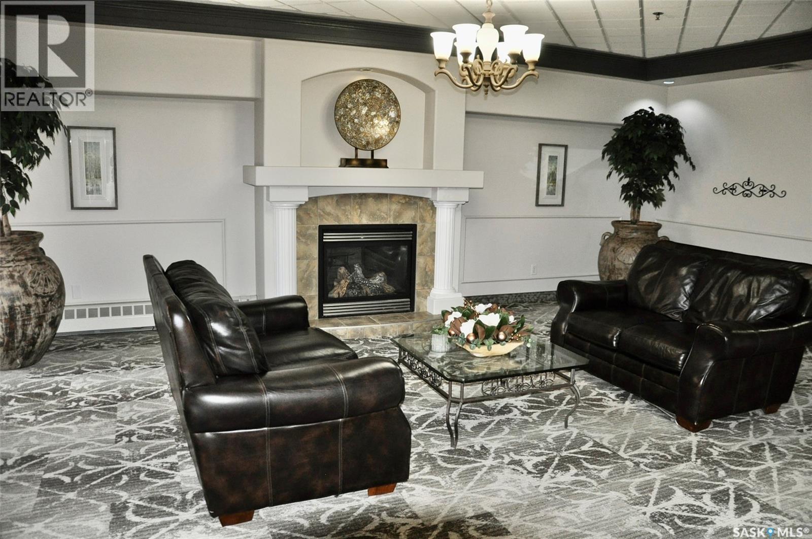 Single Family House Low rise for Sale in   Heritage VIEW Saskatoon 