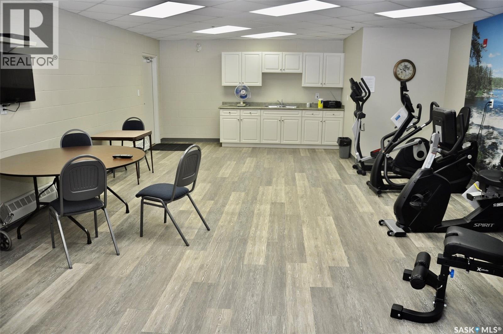 Single Family House Low rise for Sale in   Heritage VIEW Saskatoon 