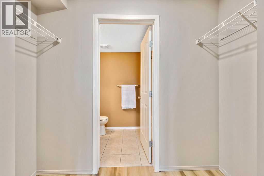 Single Family House for Sale in   Chaparral Pointe View SE Chaparral Calgary 