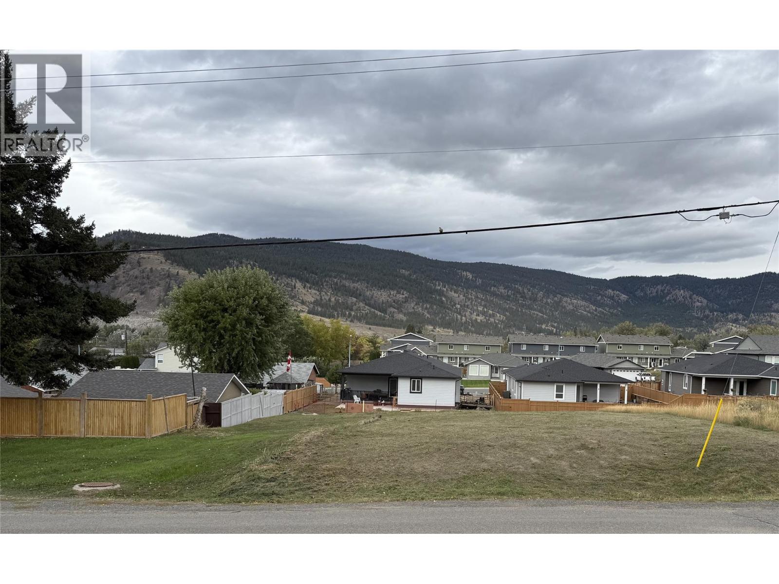  1645 LINDLEY CREEK Road, Merritt
