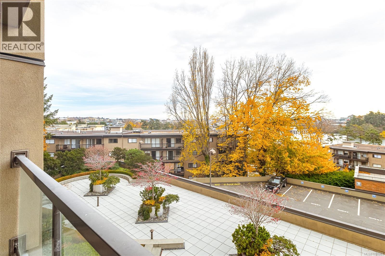 305 103 Gorge Road East, Victoria