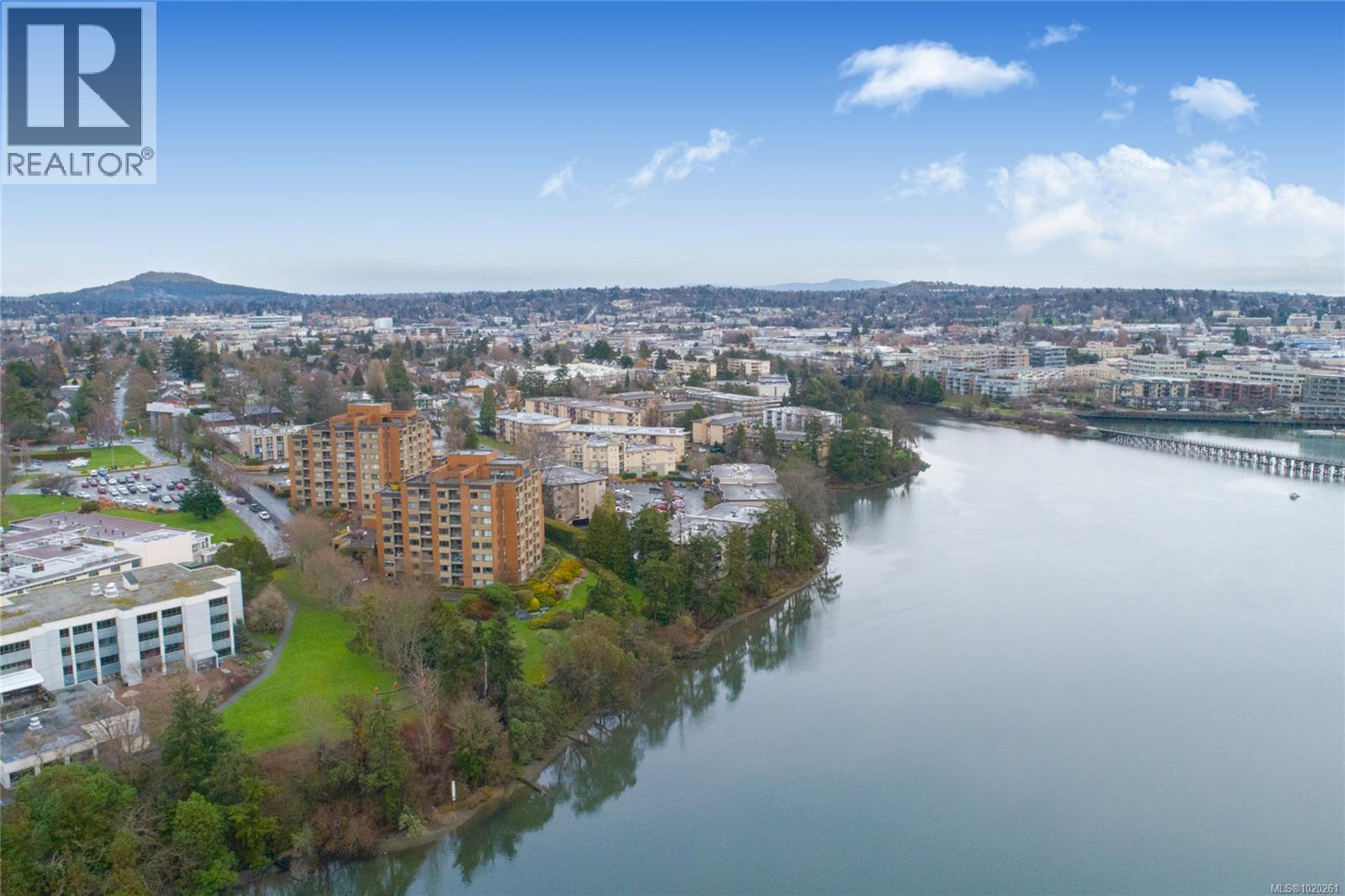 305 103 Gorge Road East, Victoria