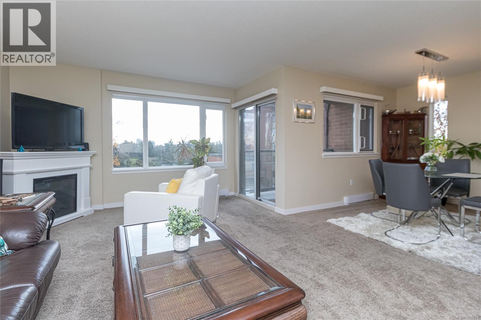 305 103 Gorge Road East, Victoria