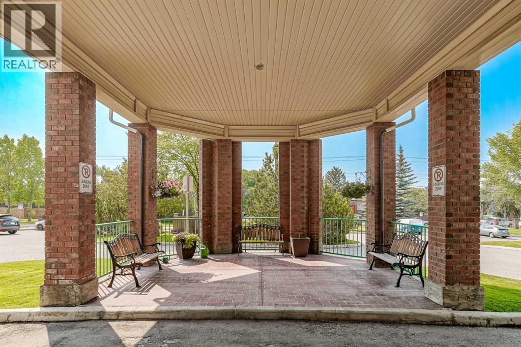 Single Family House for Sale in    Avenue NE Mayland Heights Calgary 