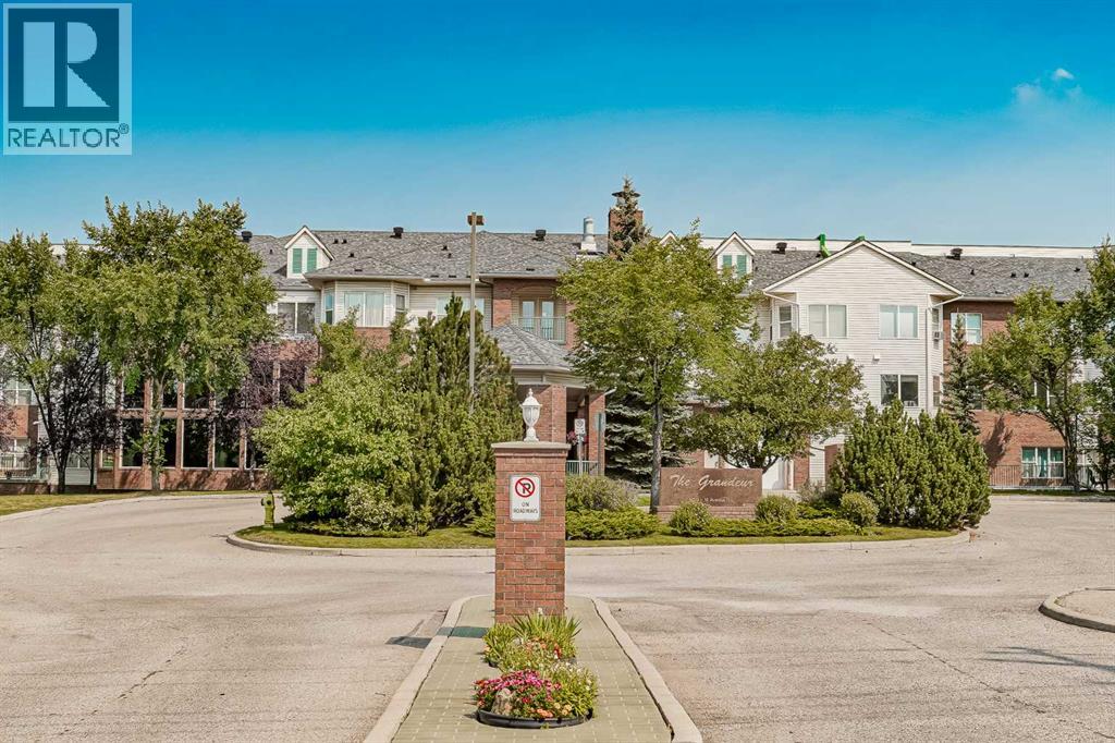 Single Family House for Sale in    Avenue NE Mayland Heights Calgary 