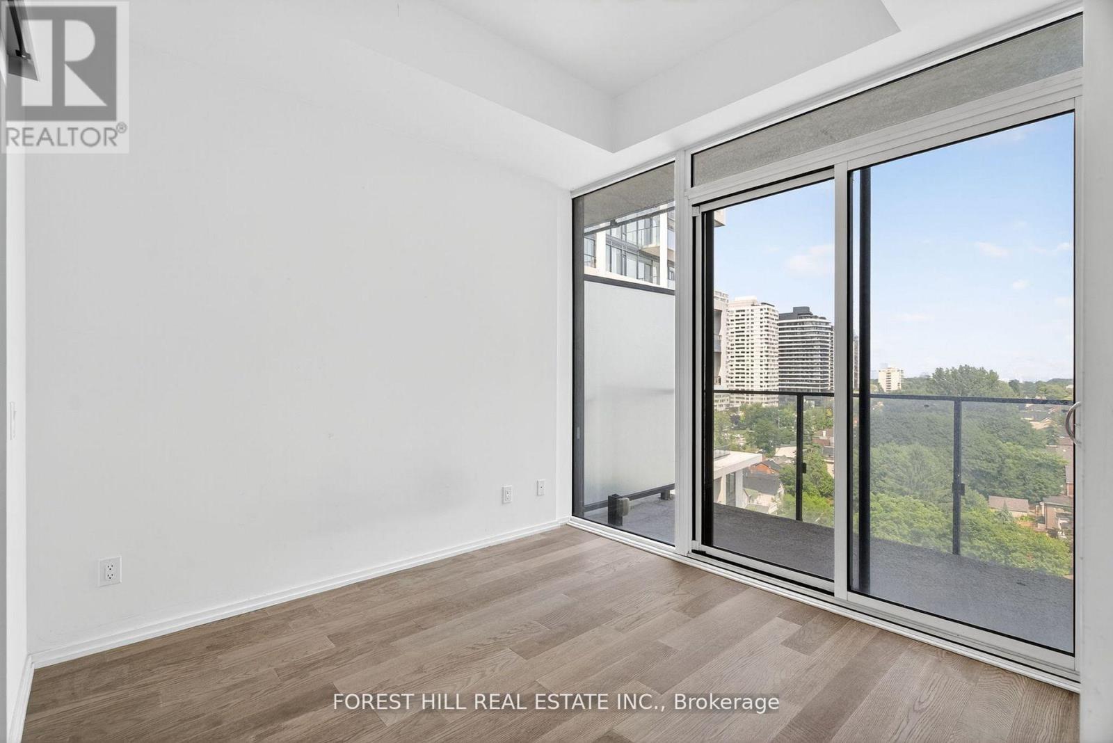 #1241 8 HILLSDALE AVENUE E - 16