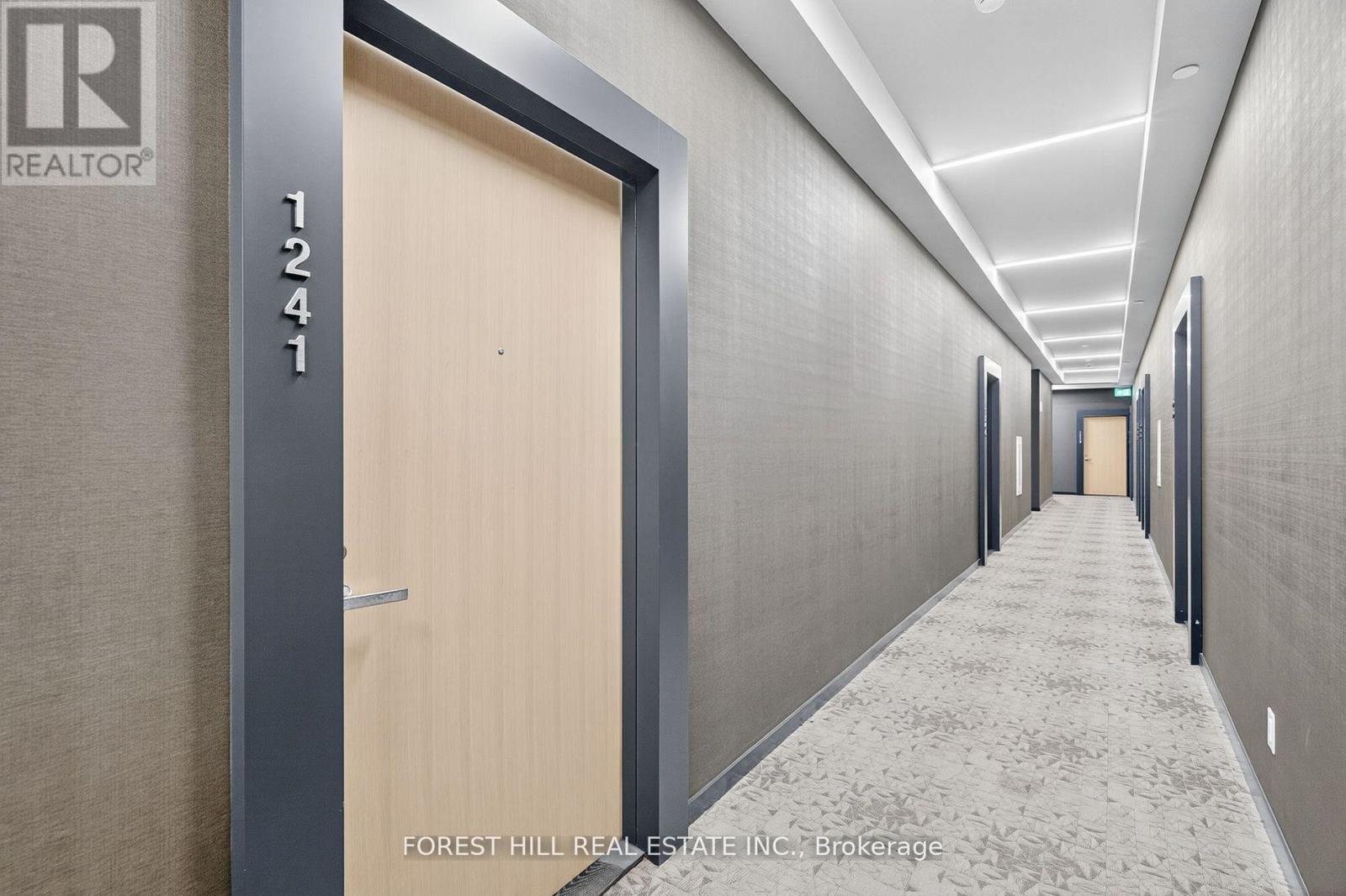 1241 - 8 HILLSDALE AVENUE E - Photo 2 of 28, Toronto (Yonge-Eglinton), Ontario