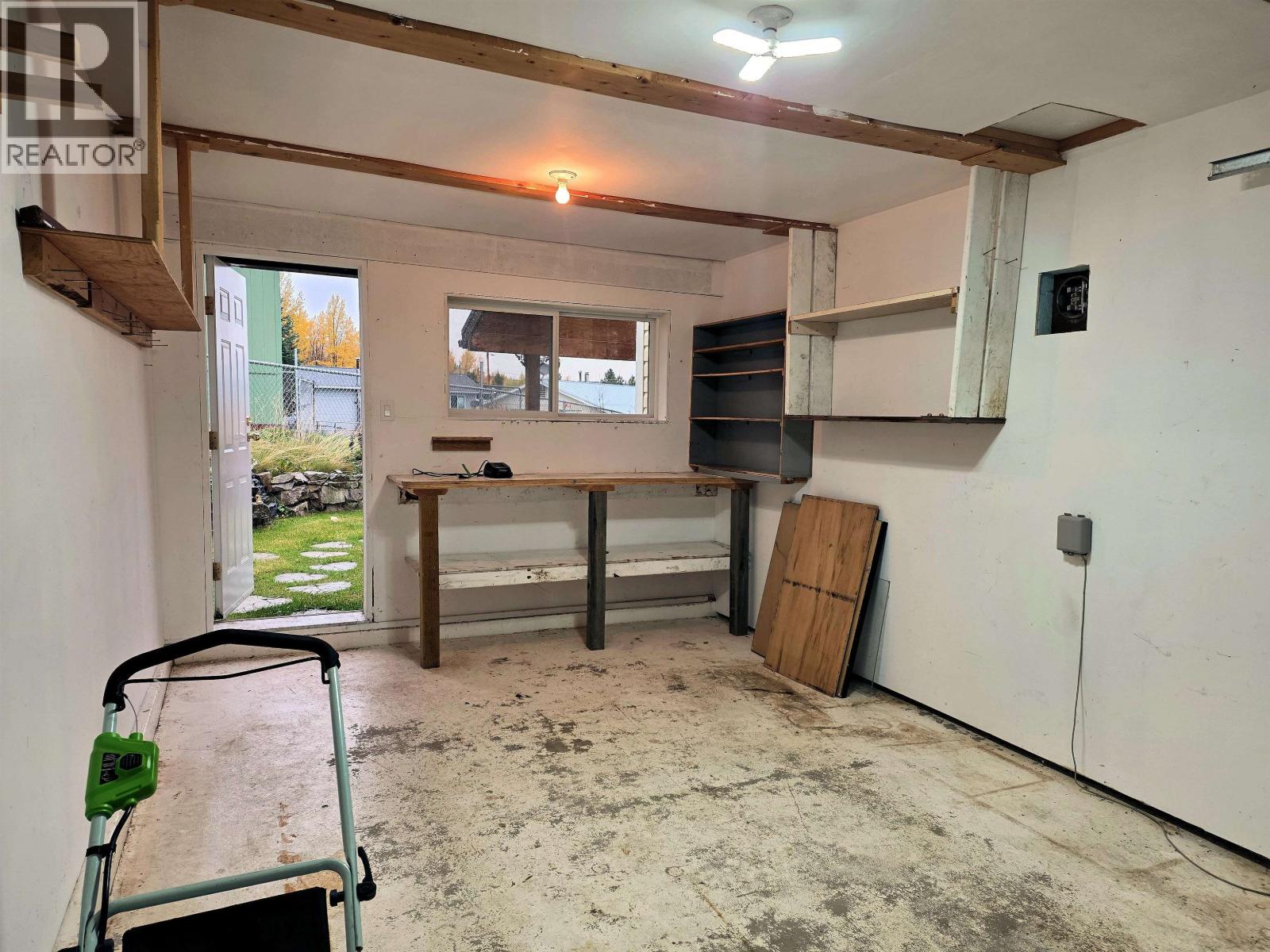 10 MCDONALD Avenue, Granisle