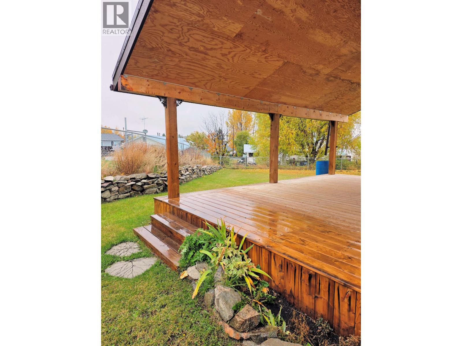 10 MCDONALD Avenue, Granisle