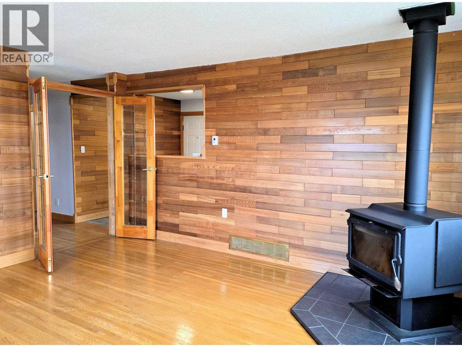 10 MCDONALD Avenue, Granisle