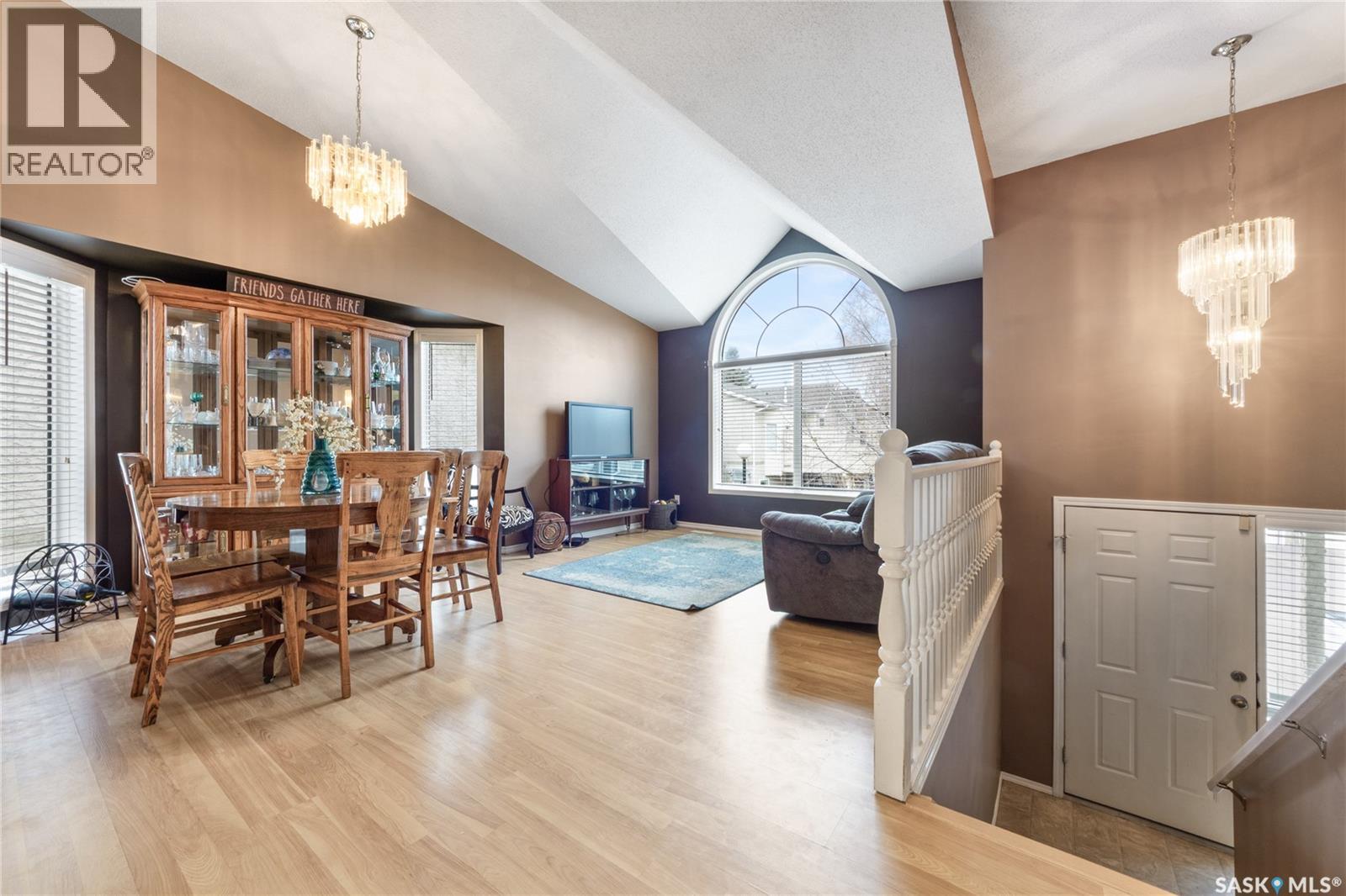 Single Family House Bi-level for Sale in   Heritage LANE Saskatoon 