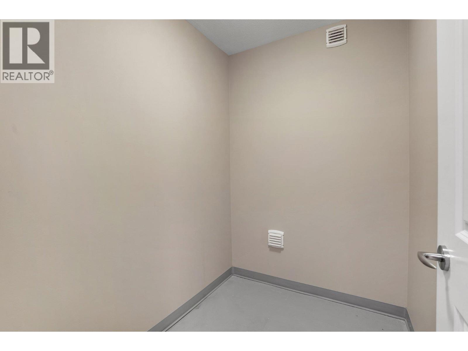 220 West Bench Drive, Penticton