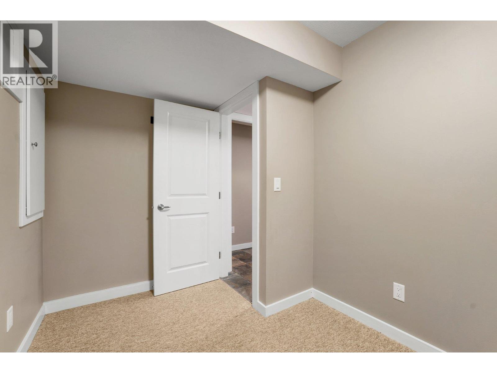 220 West Bench Drive, Penticton