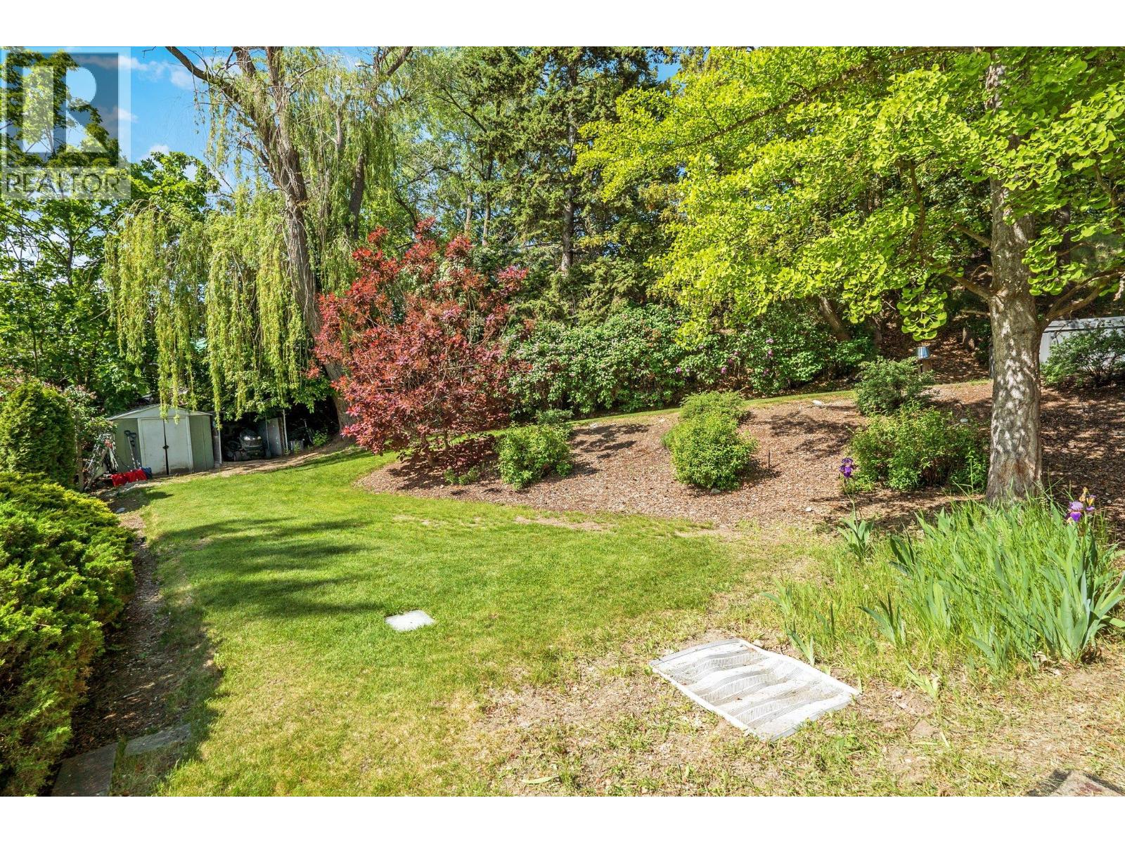 220 West Bench Drive, Penticton