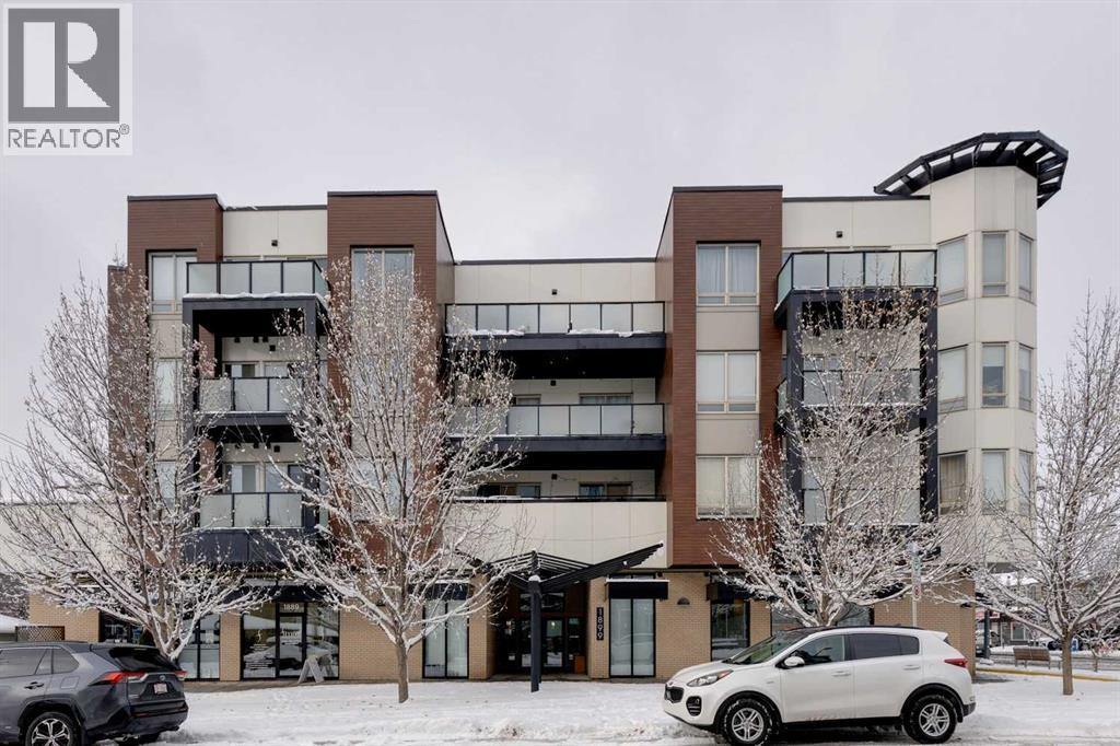 Single Family House for Sale in    Street NW Montgomery Calgary 