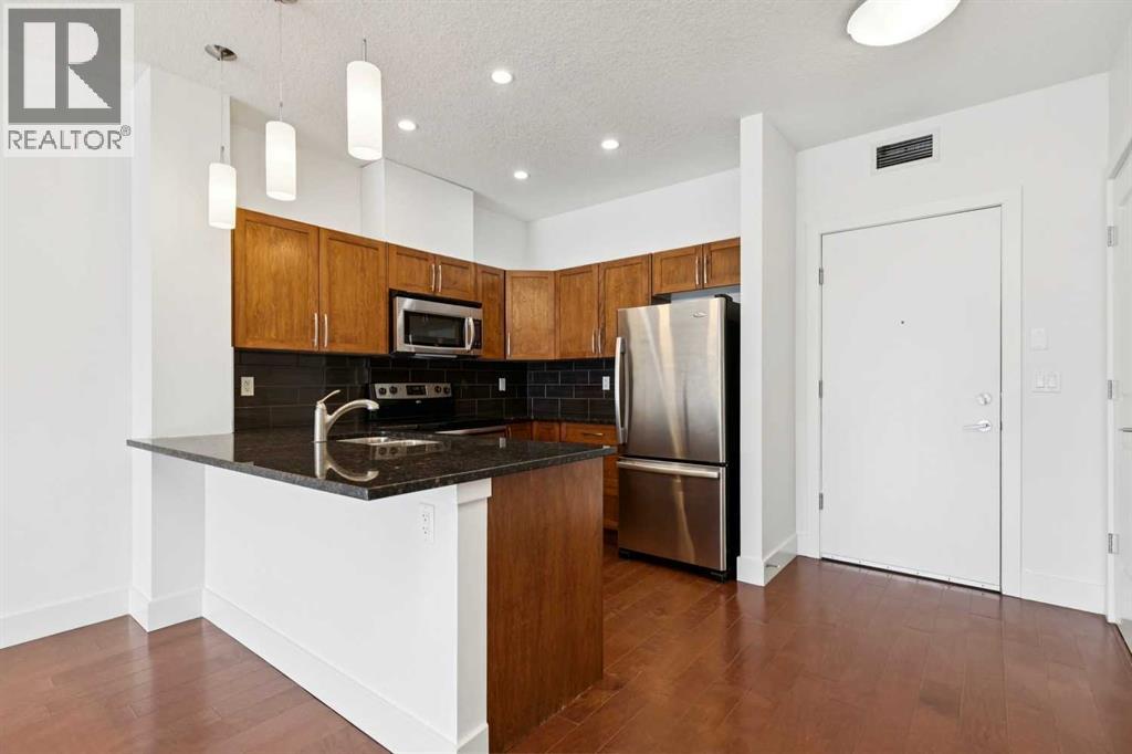 Single Family House for Sale in    Street NW Montgomery Calgary 