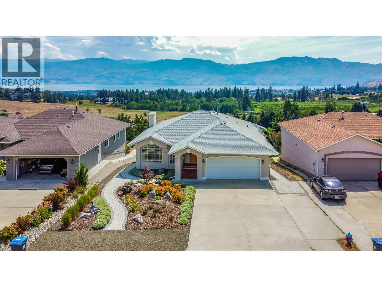  2609 Wild Horse Drive, West Kelowna