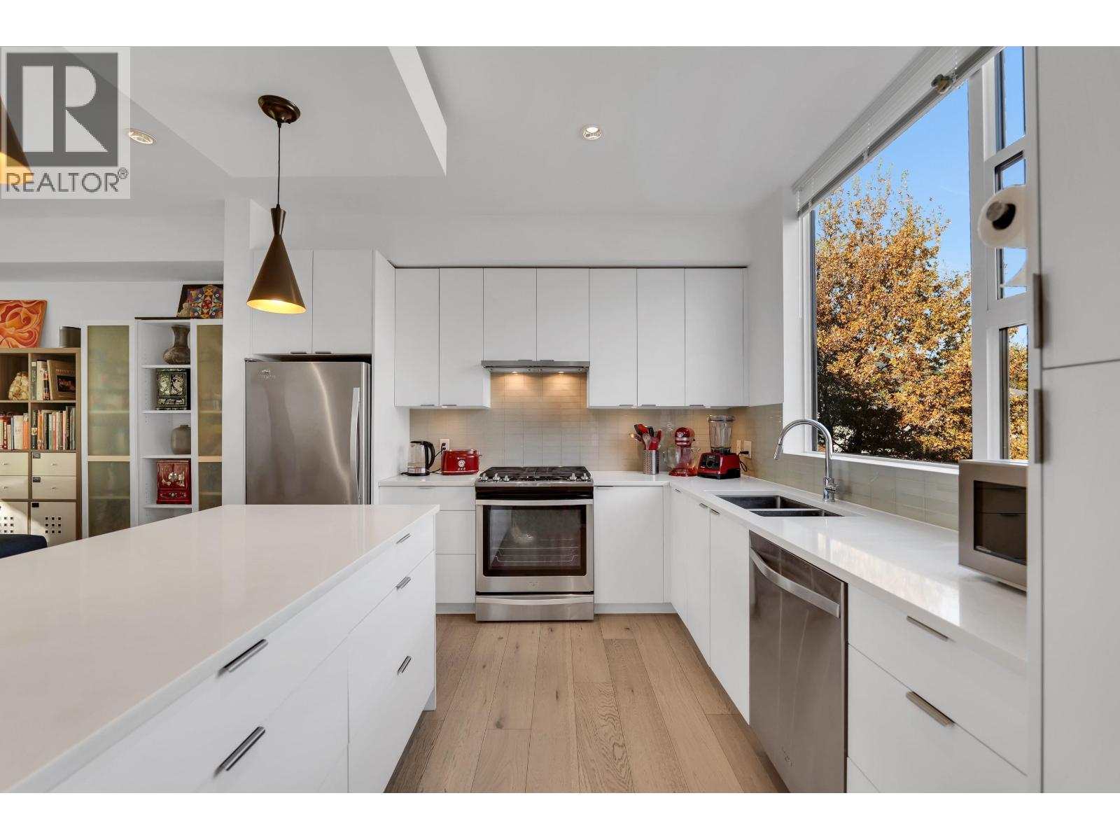 4 38447 BUCKLEY AVENUE, Squamish