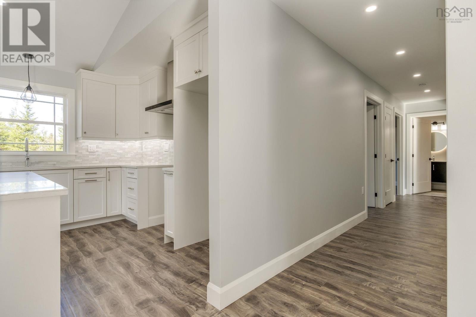 Property 7 of 28 of 70 Beau Run