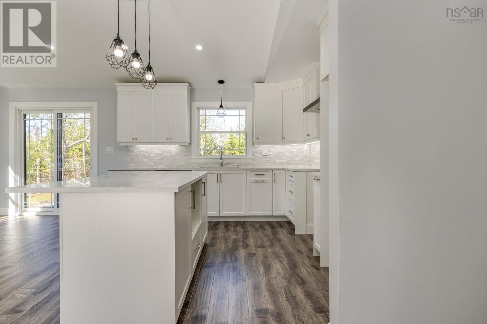 Property 1 of 28 of 70 Beau Run