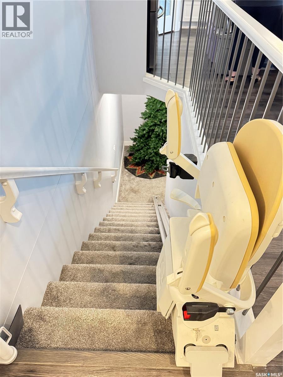 Single Family House for Sale in   Pohorecky CRESCENT Saskatoon 