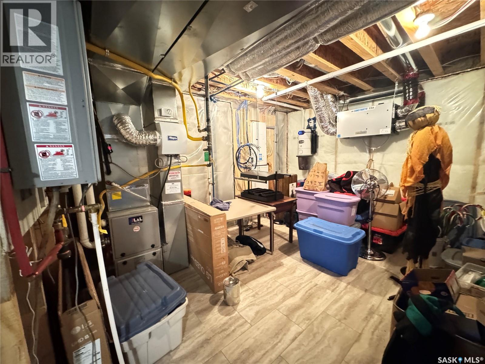 Single Family House for Sale in   Pohorecky CRESCENT Saskatoon 