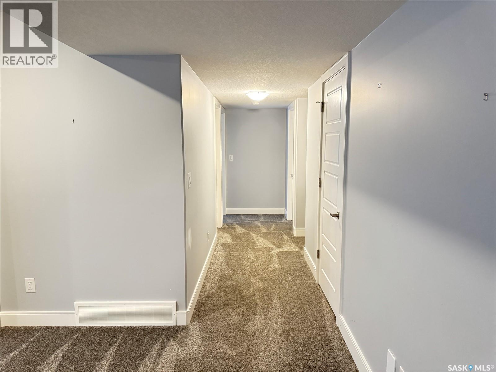 Single Family House for Sale in   Pohorecky CRESCENT Saskatoon 