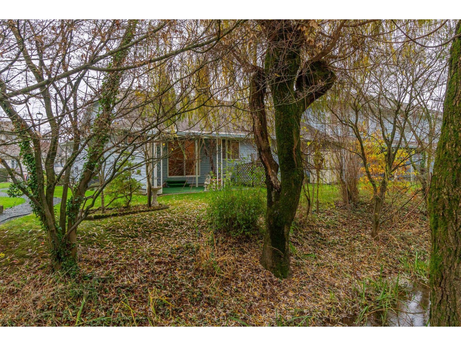 38 45175 WELLS ROAD, Sardis West Vedder, Chilliwack