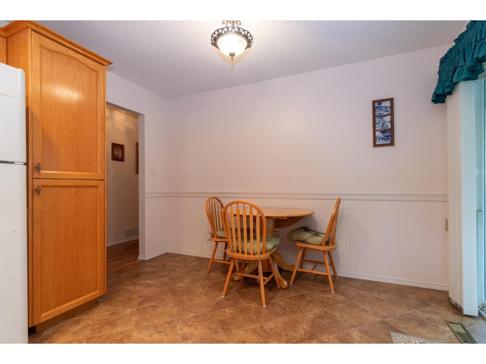 38 45175 WELLS ROAD, Sardis West Vedder, Chilliwack