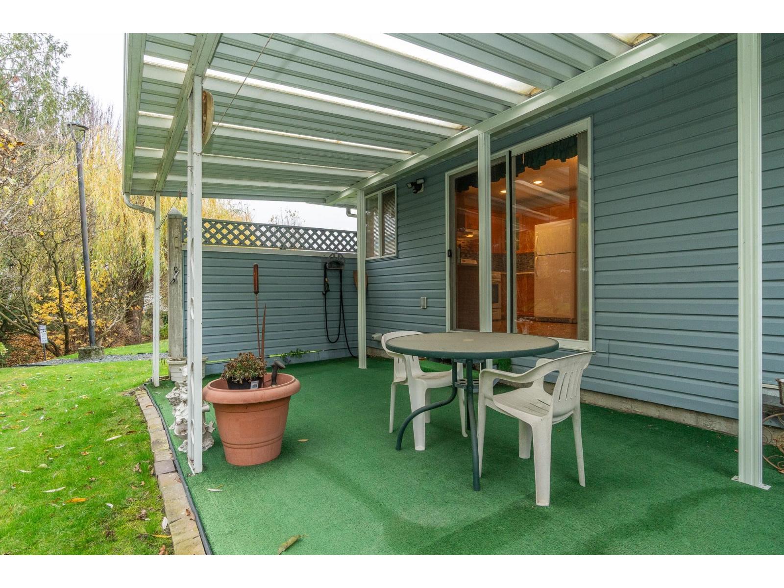 38 45175 WELLS ROAD, Sardis West Vedder, Chilliwack