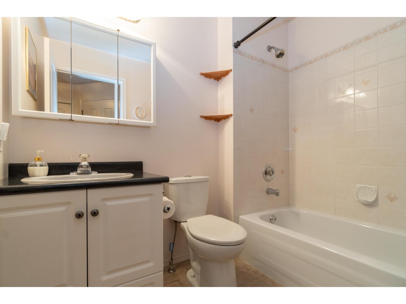 38 45175 WELLS ROAD, Sardis West Vedder, Chilliwack