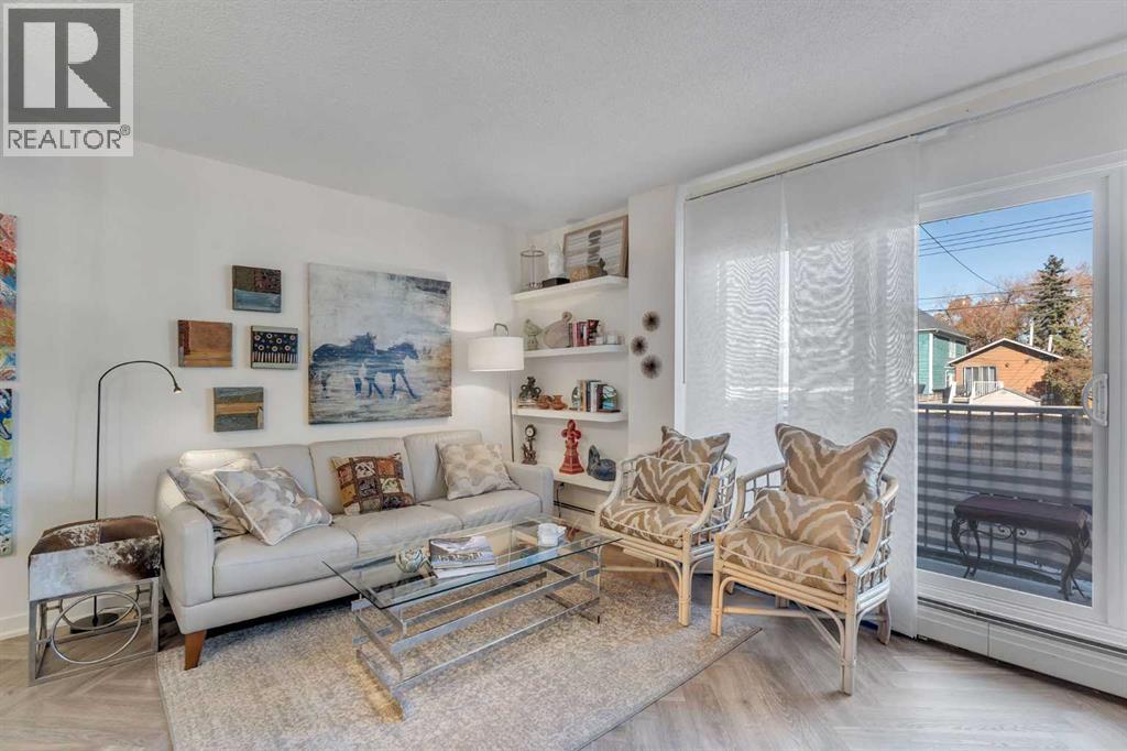 Single Family House for Sale in    Avenue SW Sunalta Calgary 