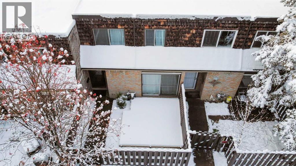 Single Family House for Sale in    Avenue SE Acadia Calgary 