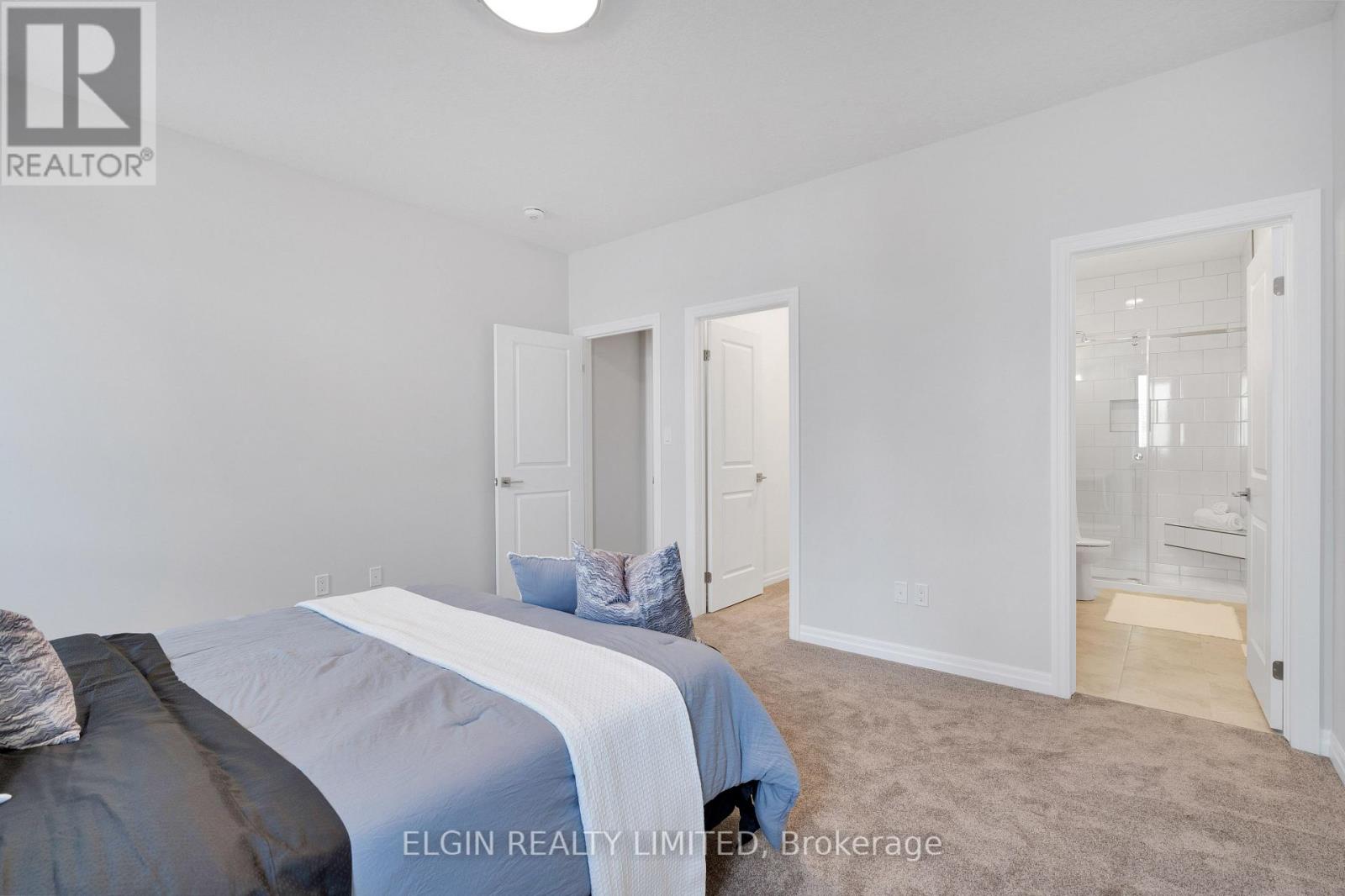8 HARTLAND CIRCLE - 27