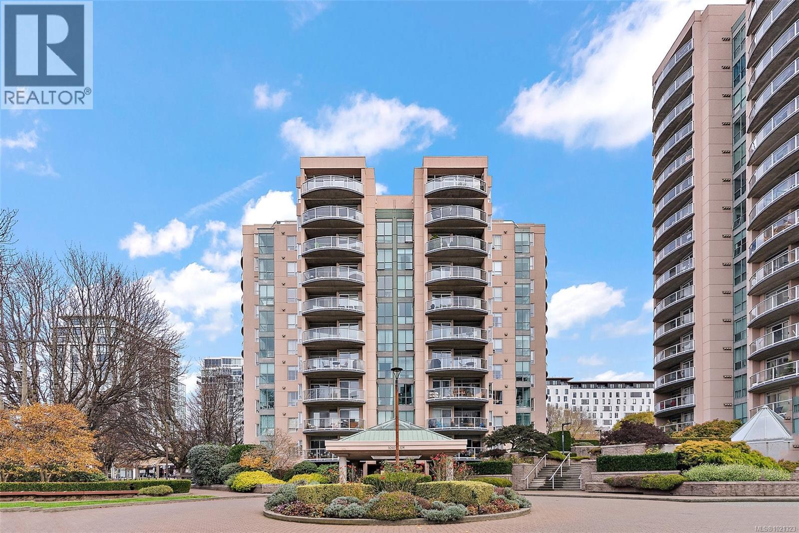 603 1010 View Street, Victoria