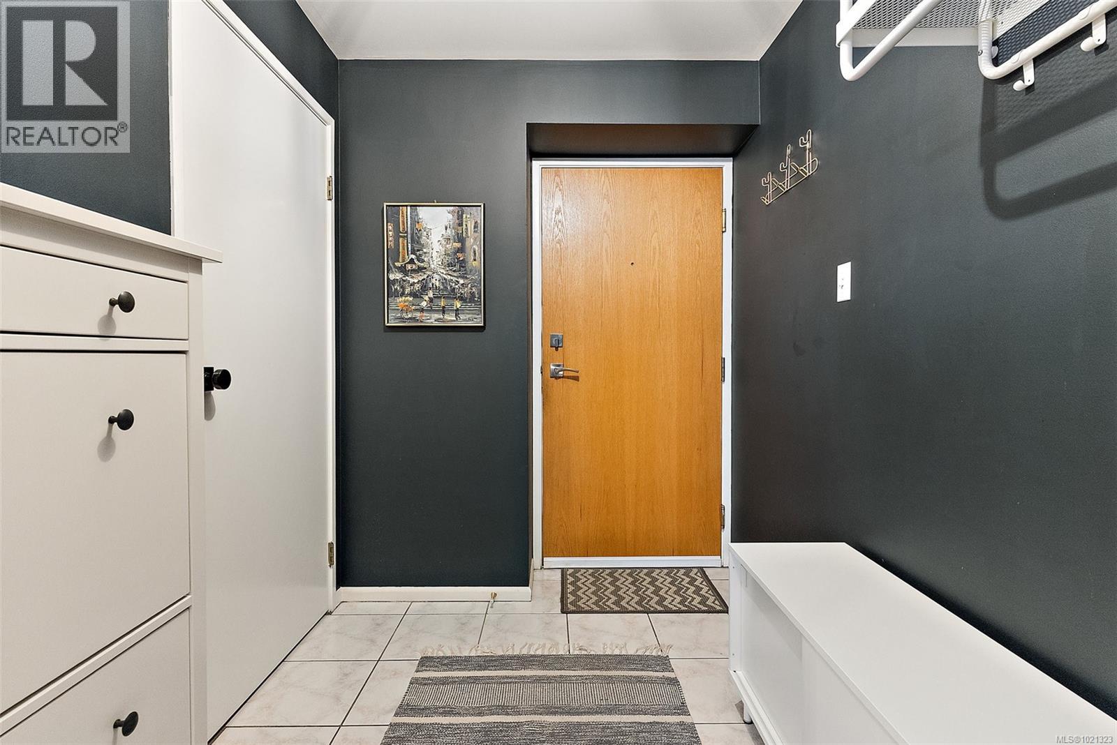 603 1010 View Street, Victoria