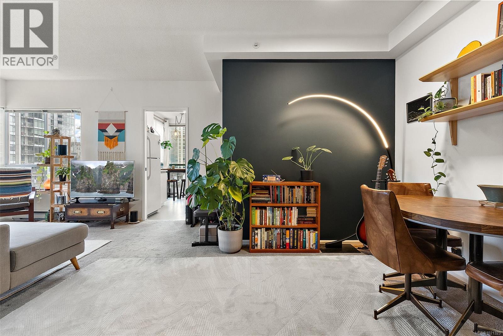 603 1010 View Street, Victoria